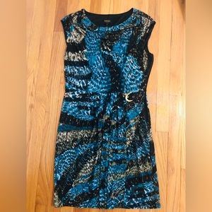 Laundry by Shelli Segal blue dress vertical front folds decorative buckle size 8